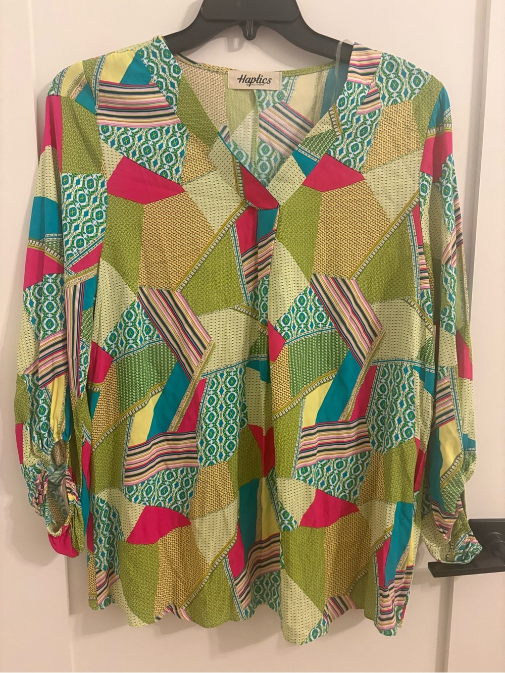 Haptics Green Multicolor Geometric V-Neck Blouse
